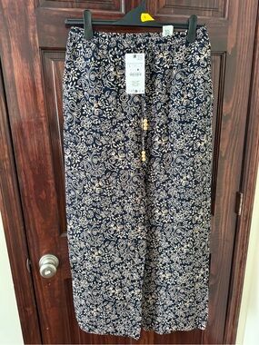 Zara Navy Maxi Skirt with Cream Floral Print